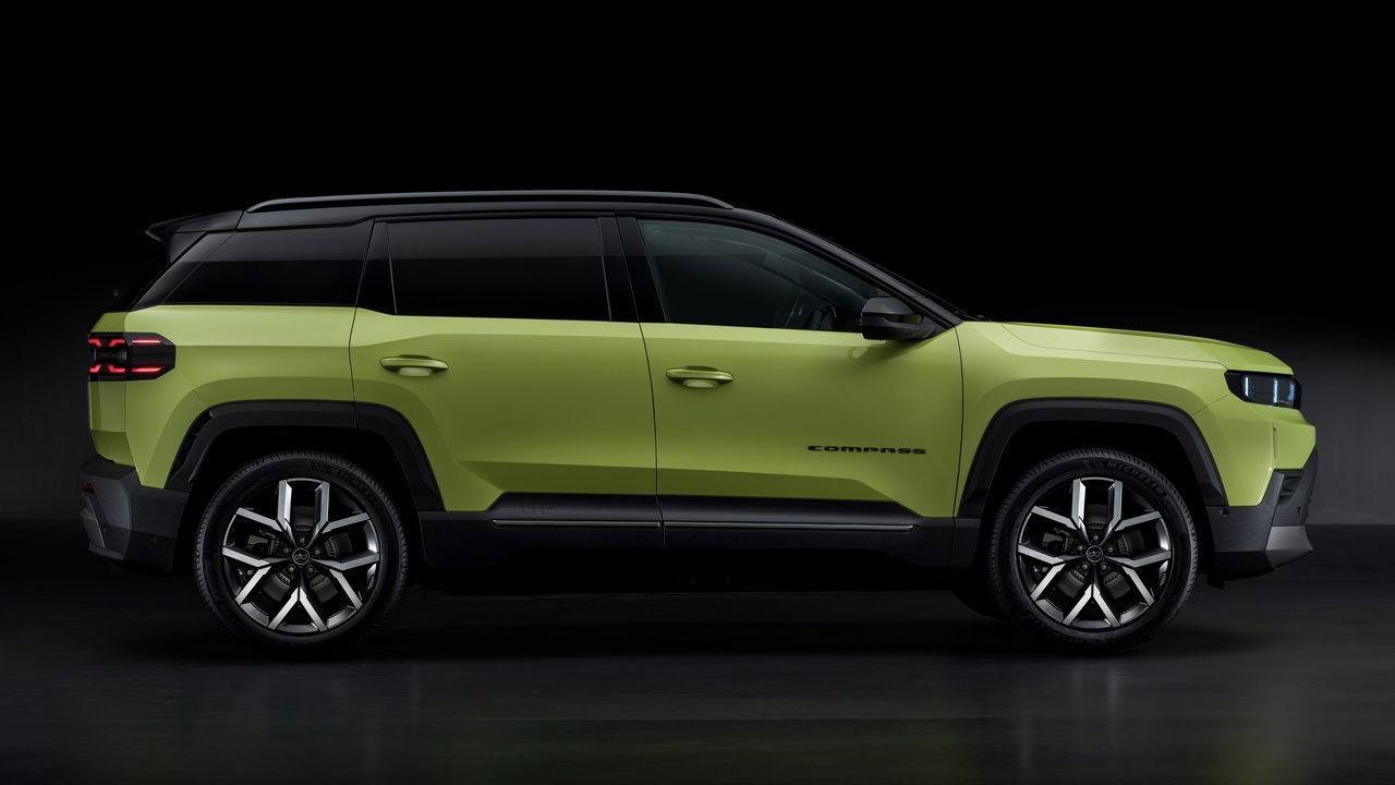 Jeep Compass - side